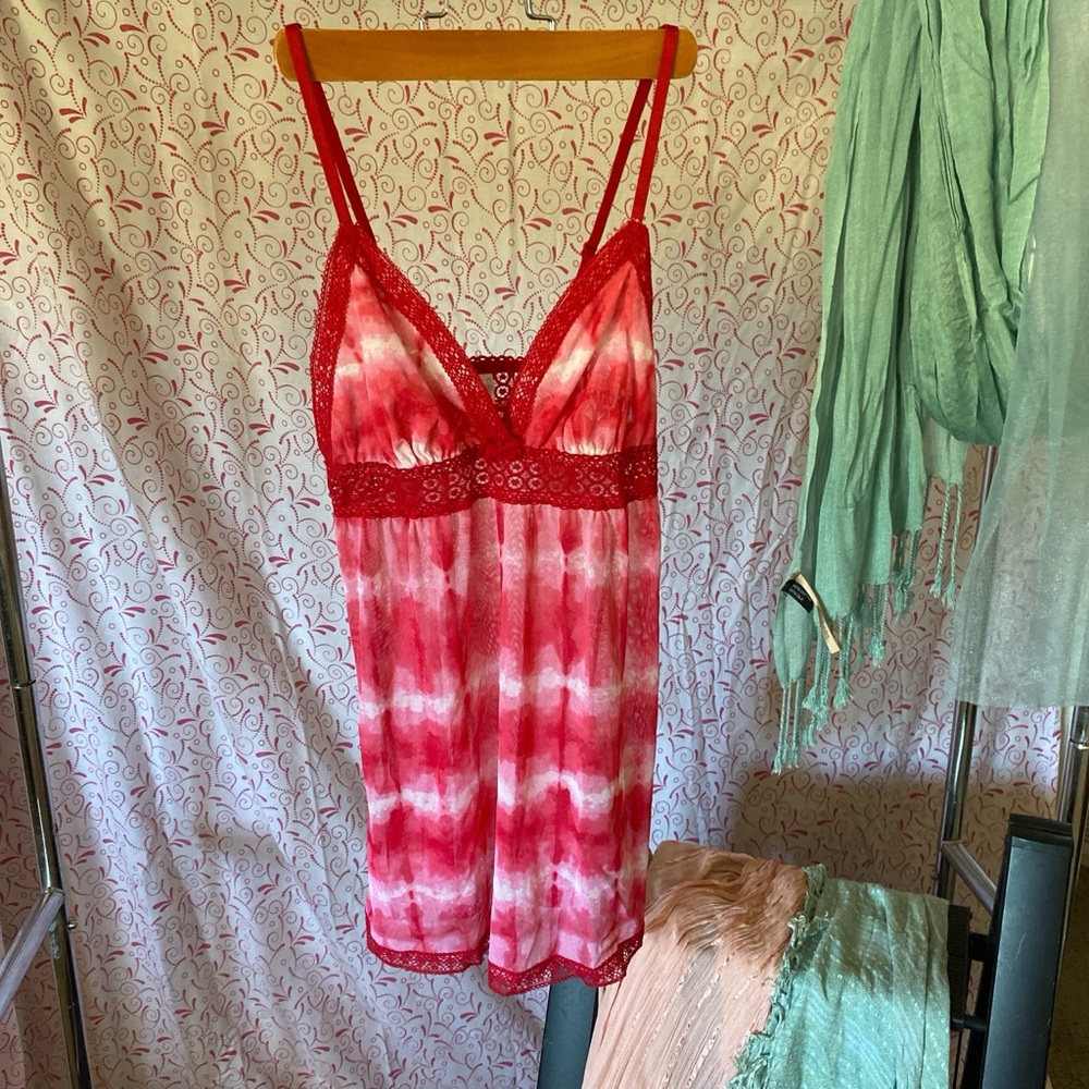 Red Tie-Dye Lace Trim Chemise